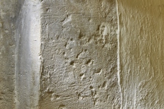 0. One of several compass drawn crcles, north aisle, north face, niche side walls