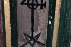 Merchant's mark on Canynges tomb